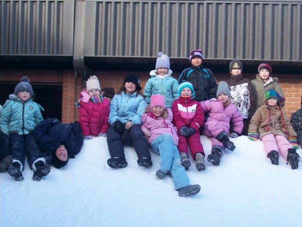 family-snow-day-everyone family-snow-day-everyone